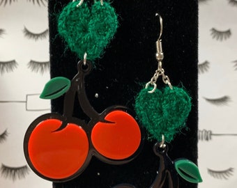 Acrylic Cherry Earrings, Fruit Earrings, Green Heart Crochet Earrings, Cherry Earrings, Cherry Jewelry, Corazon Earrings, Food Earrings