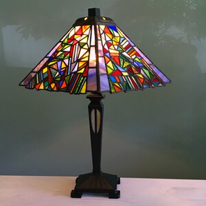 Buntglas-Tischlampe Patchwork Bild 6