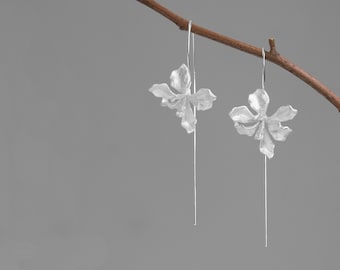 Irises Flower Charm Earring-Sterling Silver Blossom Flower Dangle Earring-Long Dangle-Dainty Floral Jewelry-Gift for her