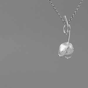 Tulip Flower Pendant-Sterling Silver Tulip Blossom Necklacee Pendant-Floral Silver Jewelry-Gift for her