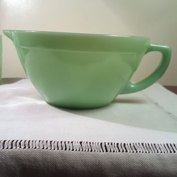 Vintage Jadeite Mixint Bowl with Spout and Handle by Fire King