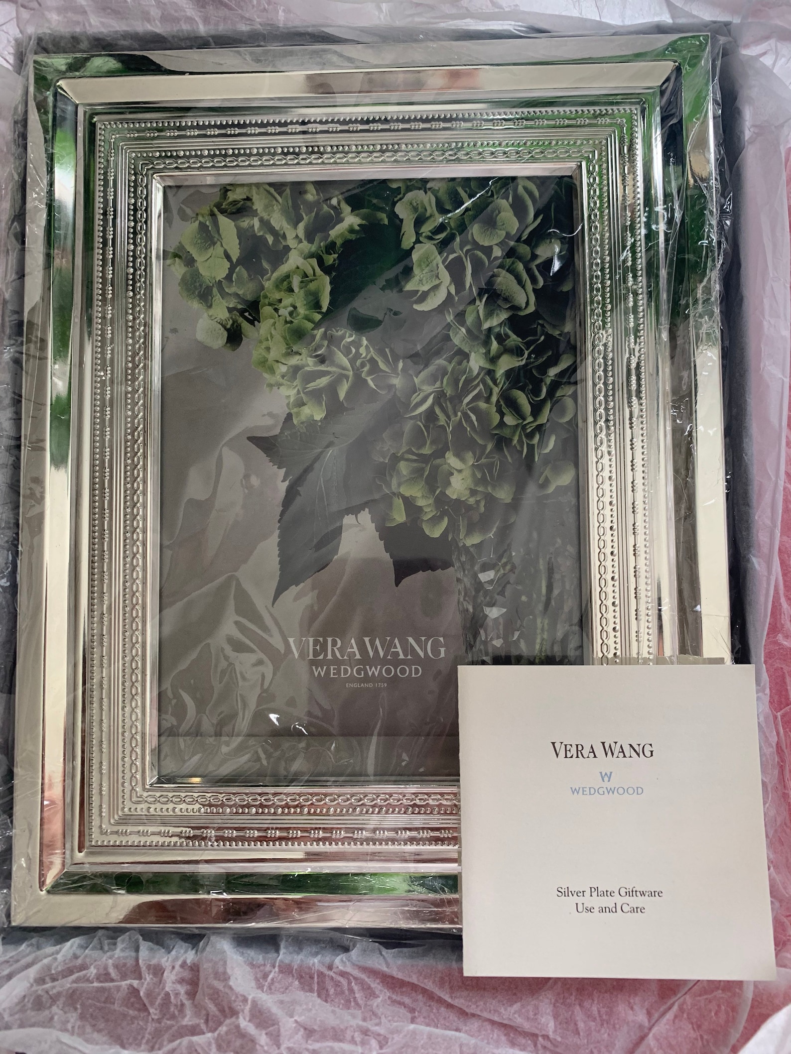 Vera Wang Silver Plated Picture Frame With Love Photo Frame by