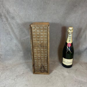 Wooden case for champagne bottles Moet&Chandon Made in France 1980’s