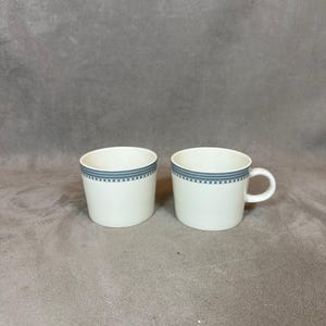 Set of 2 Mug Arabia Finland TEEMA ceramic white and blue vintage