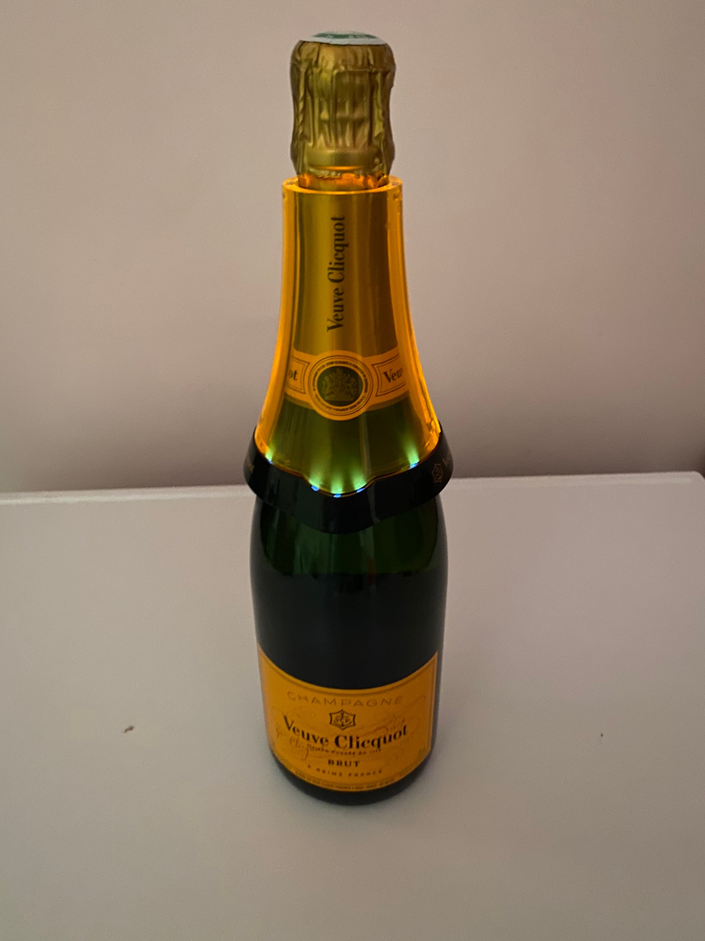 Veuve Clicquot Rich – Light Bottle