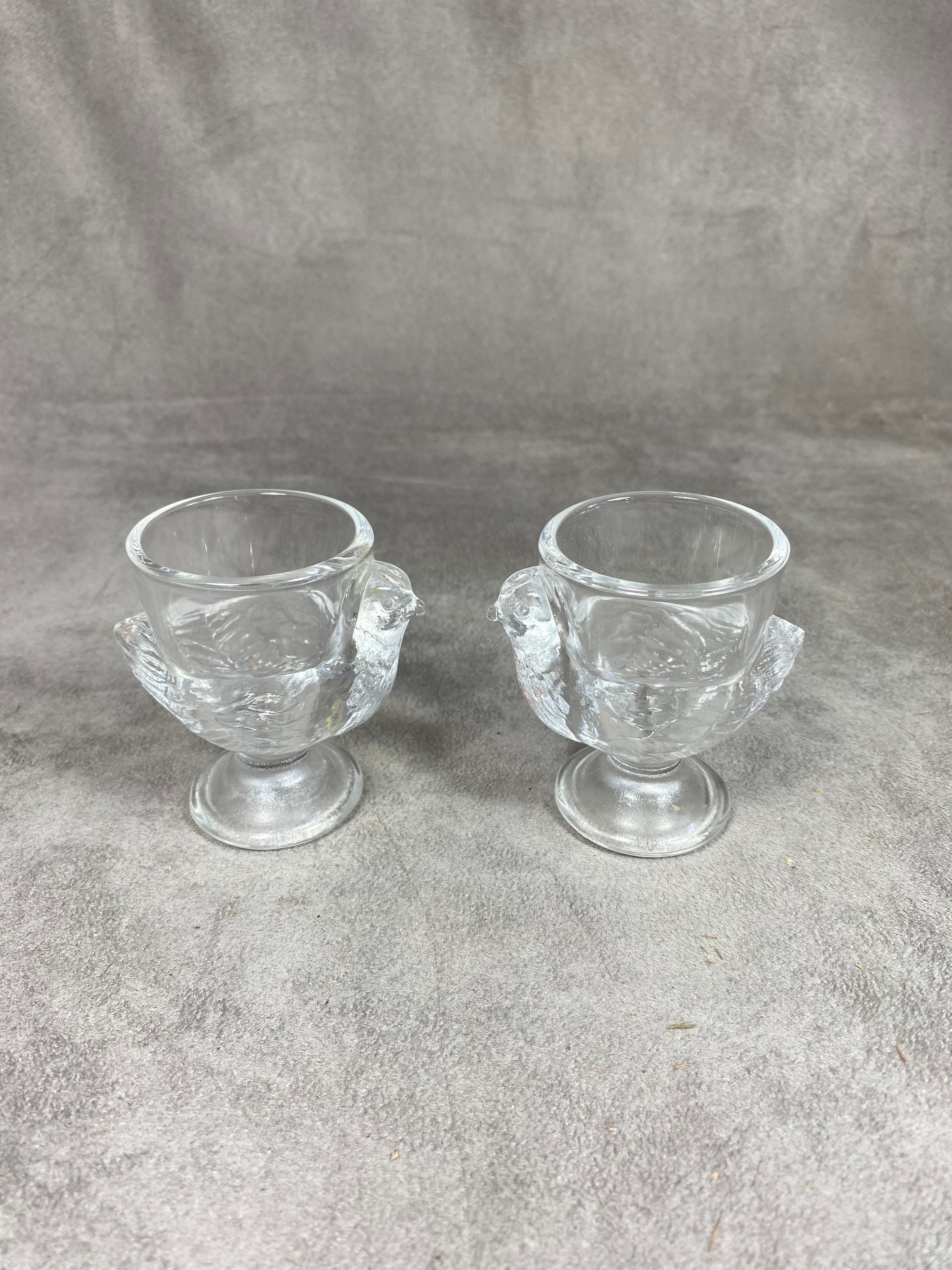 Lot de 2 Coquetiers en Verre Forme Poules Vintage Made in France Années 1970