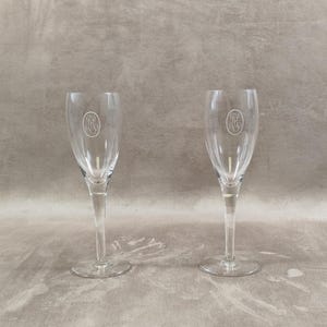 Set of 2 Glass Champagne Flutes Louis Roederer Reims Made in France Vintage 1980