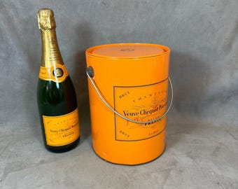 Dés Décoratifs Métal Veuve Clicquot Ponsardin – Années 1990, Rare, Occasion