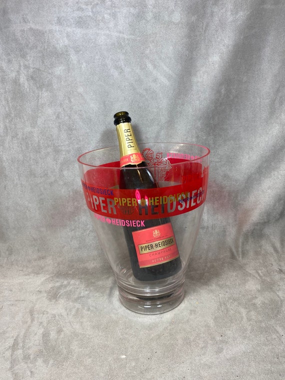 Plastic champagne hotsell buckets cheap