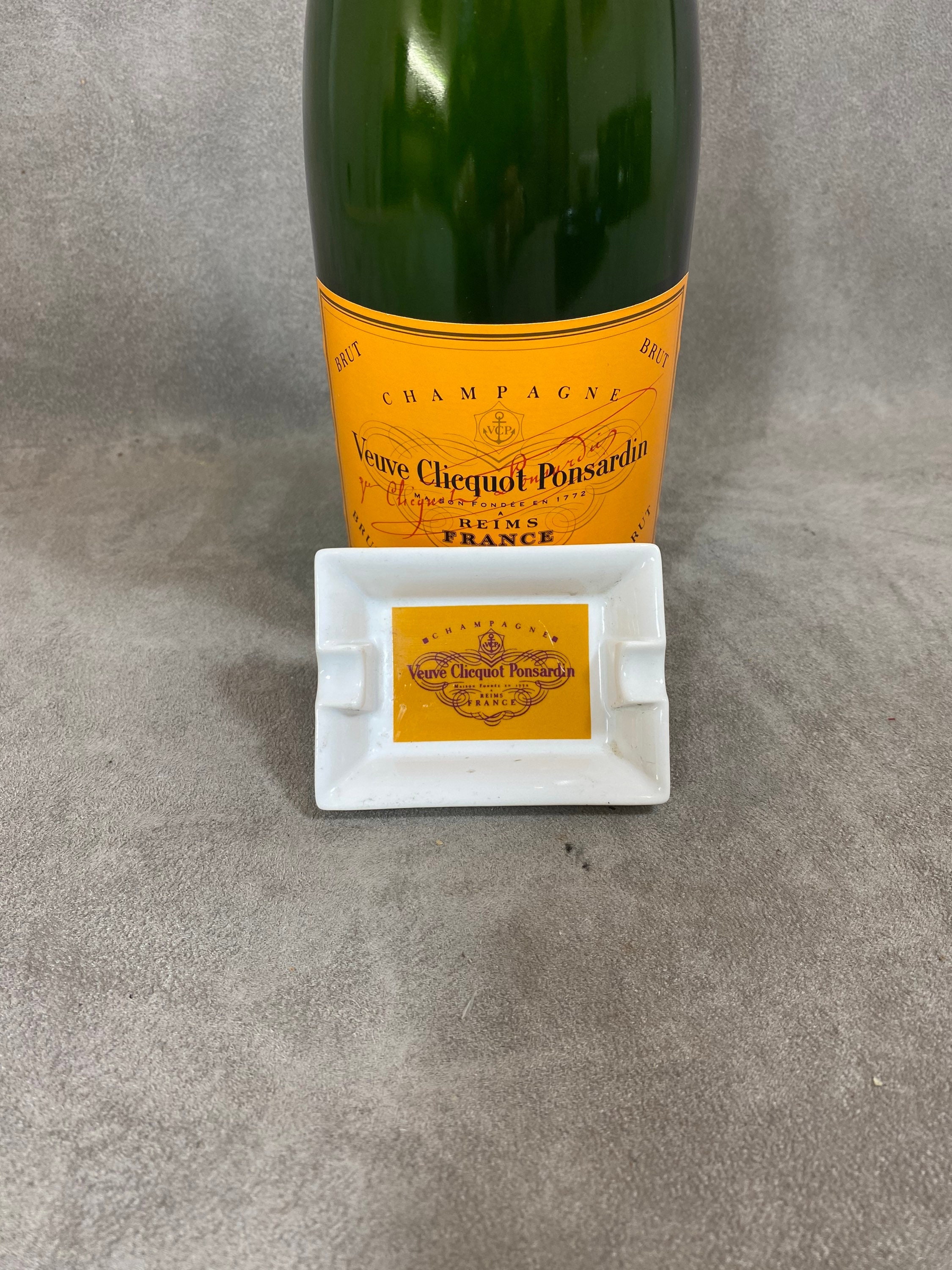 Veuve Clicquot Orange Champagne Ice Jacket Bottle Holder Zipper Closure W/  Tags
