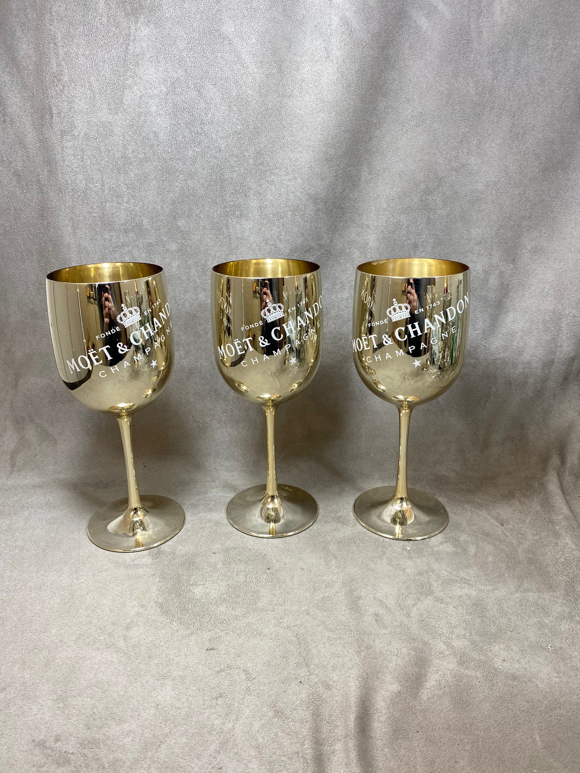 Rare Lot de 3 Flûte Xxl en Plexiglass Dorée Moët & Chandon