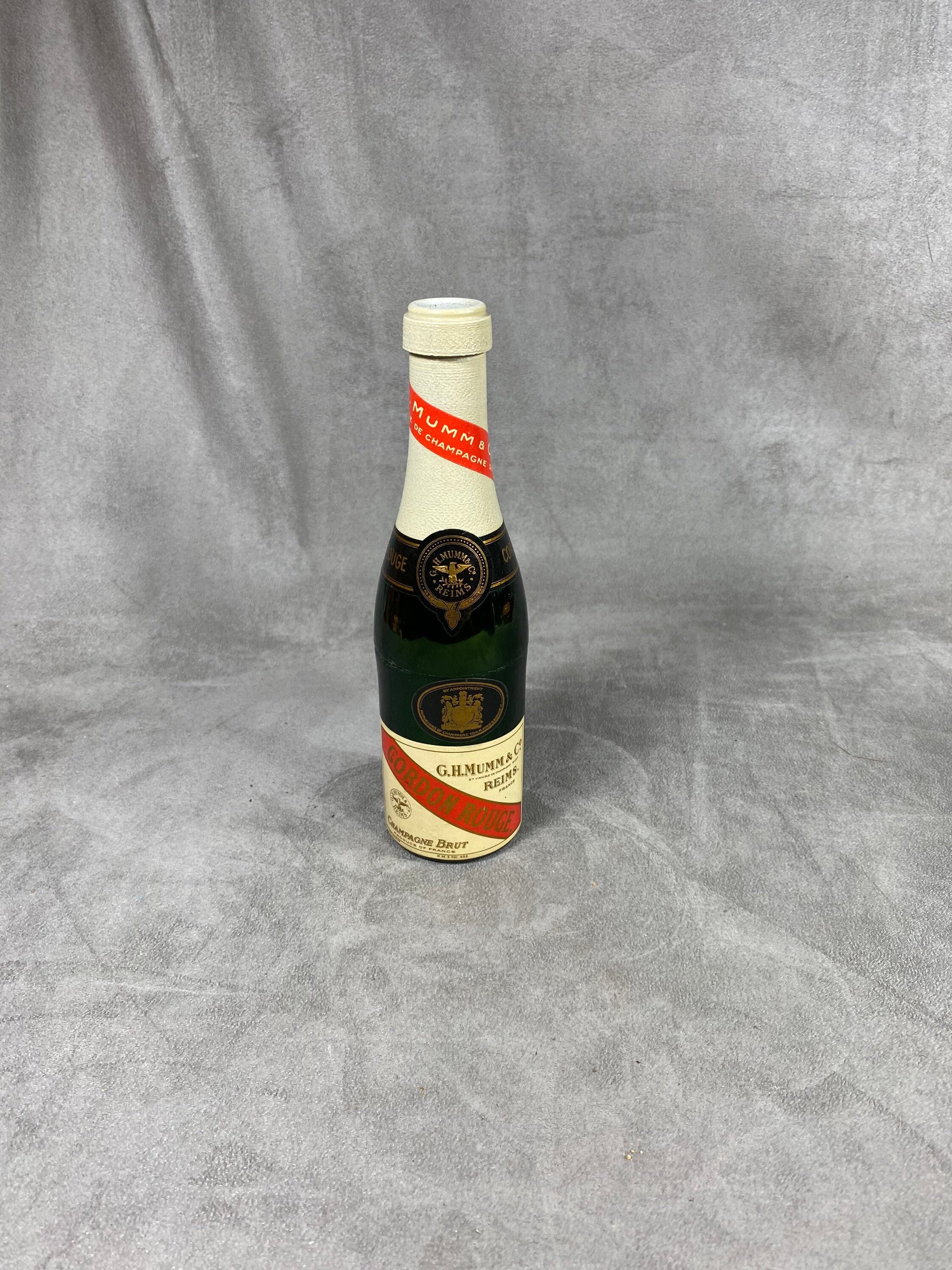 Petite Boite en Forme de Bouteille Champagne Vintage Mumm Cordon Rouge Made in France