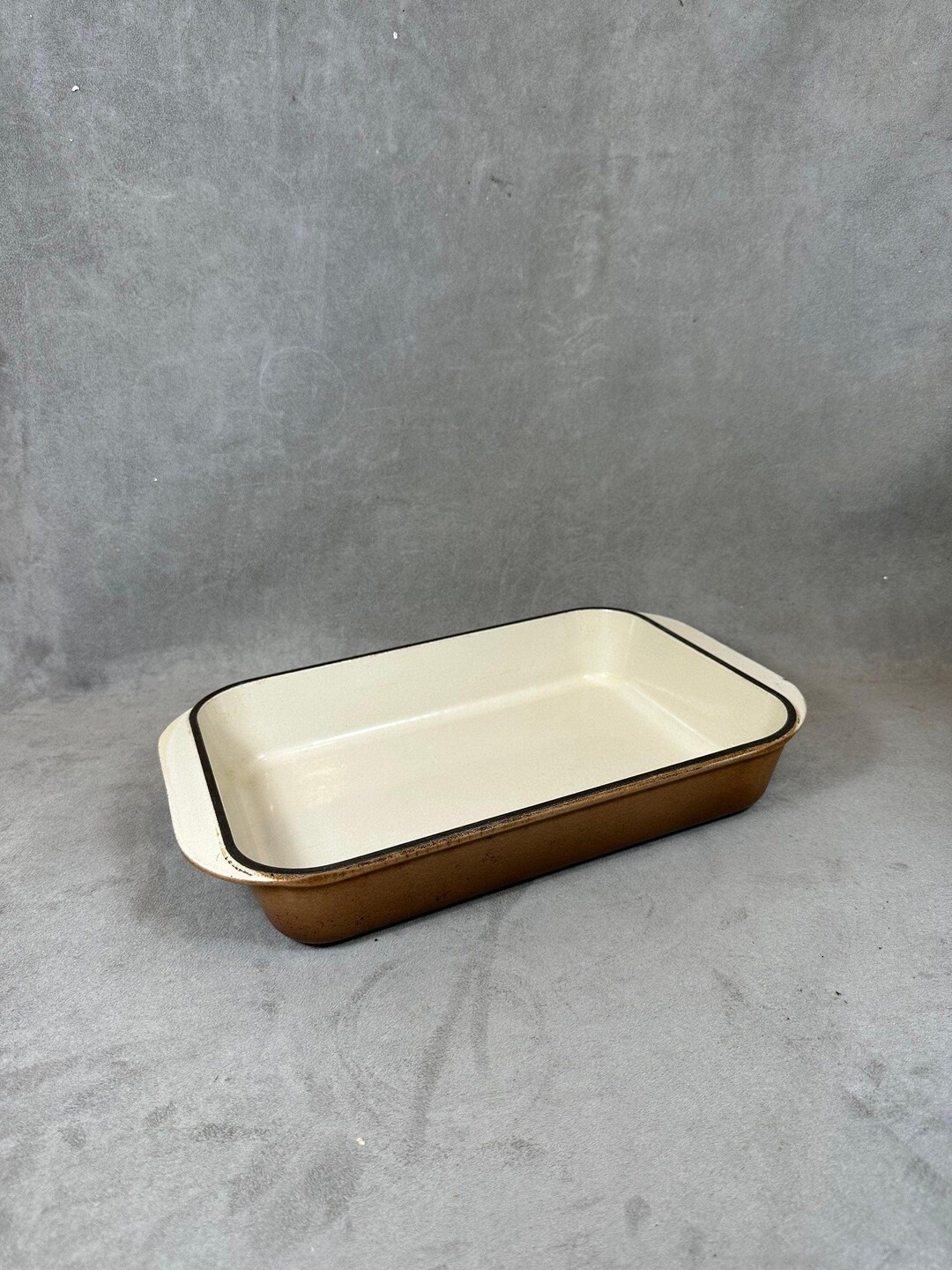 Cocotte LE CREUSET par Enzo Mari en fonte émaillée marron Made in France Vintage 1970 - France