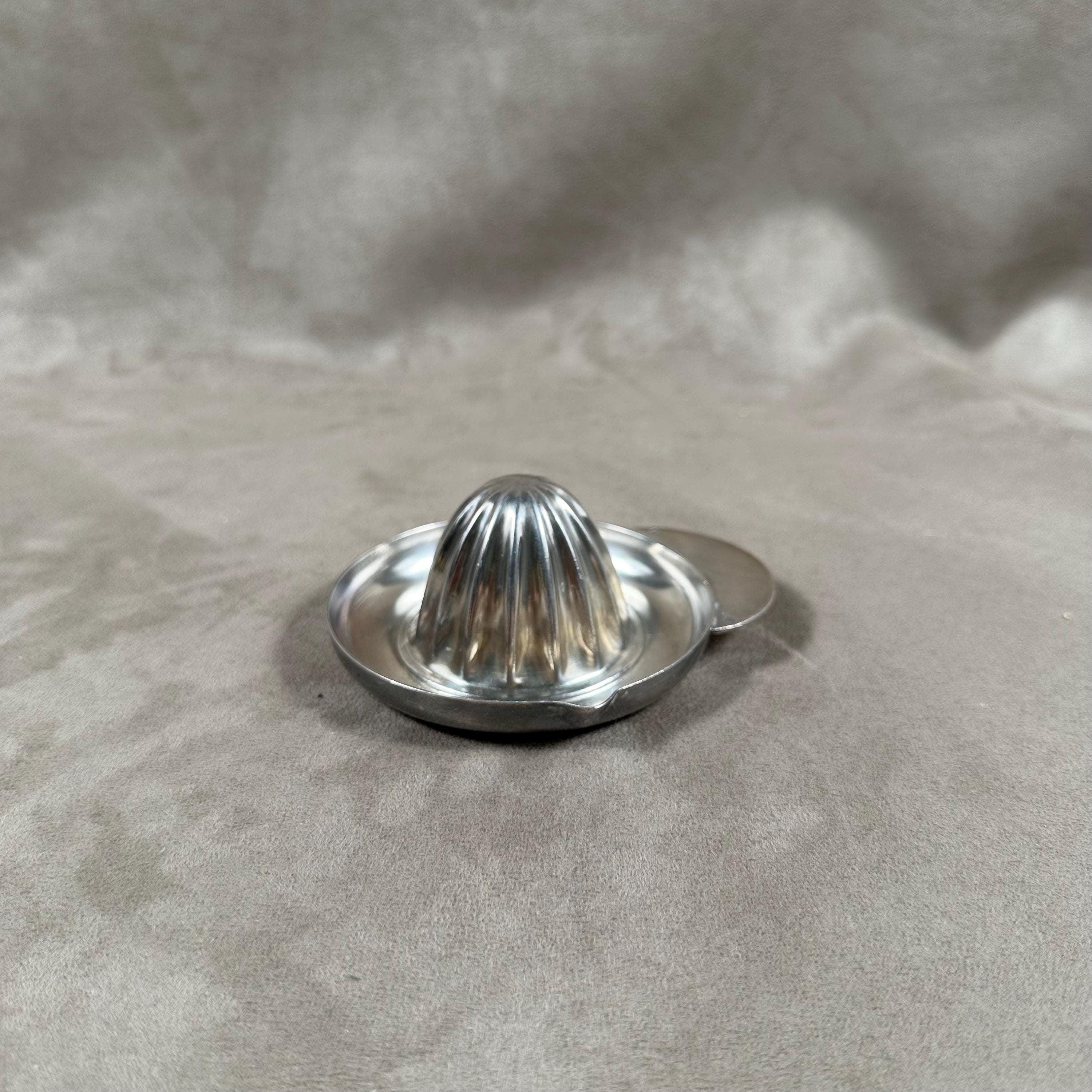 Citrus press metal silver vintage poinçon de orfèvre Made in France