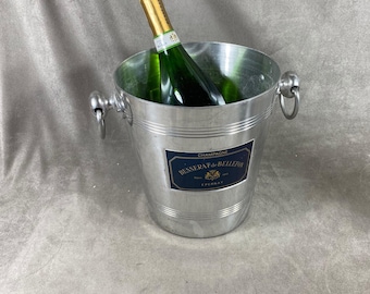 Capsule besserat de bellefon 30 lot n°7965 , capsule de Champagne à 2