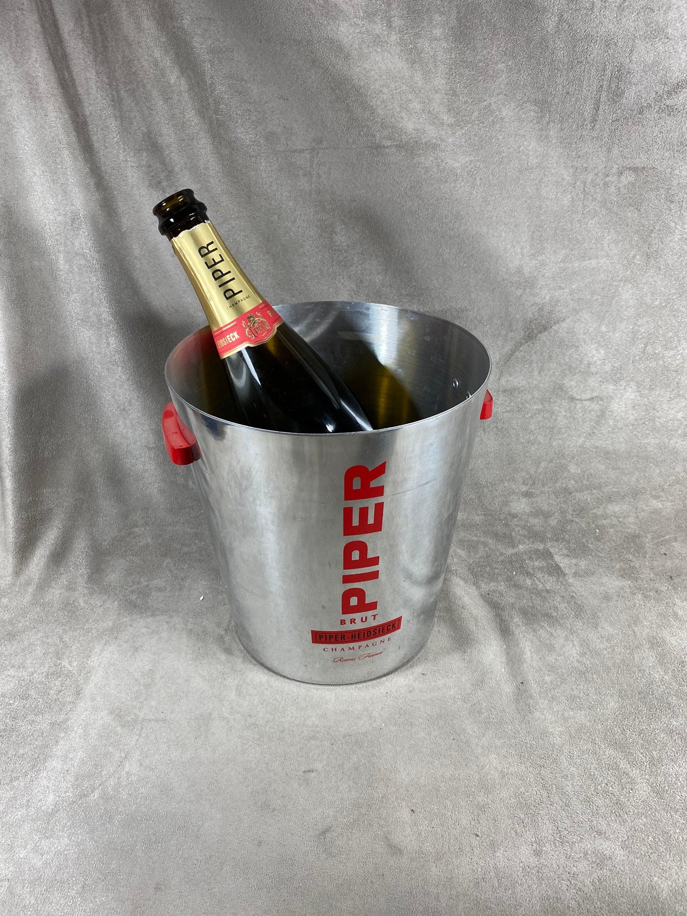 Seau à champagne métal et rouge vintage Piper-Heidsieck
