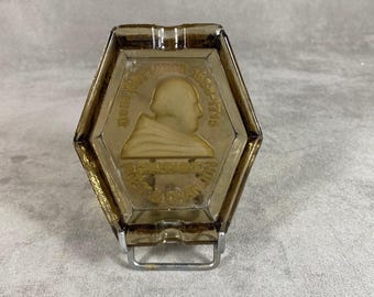 Moët&Chandon French Ashtray, Depression Glass, Champagne Dom Perignon Circa 1930