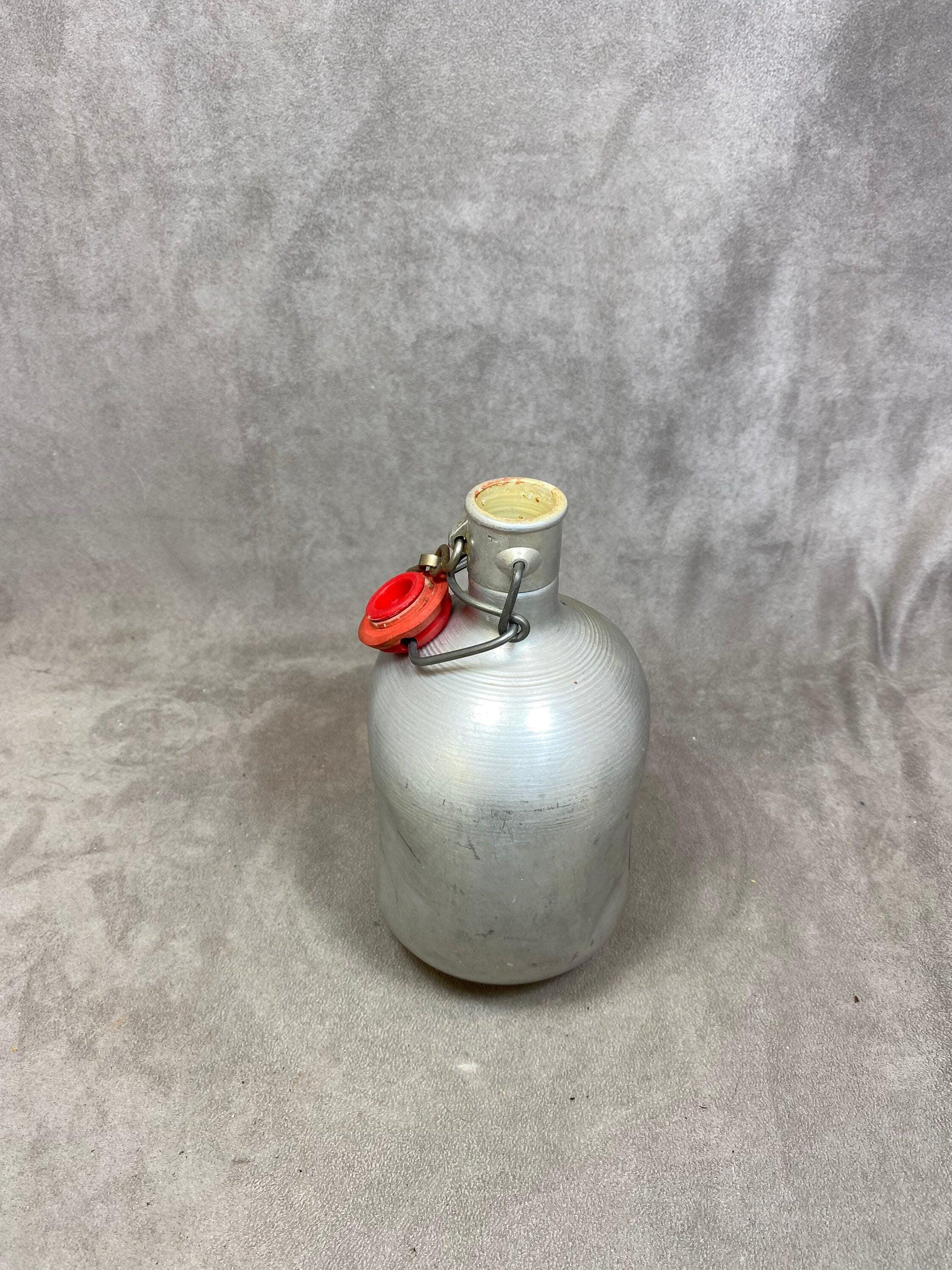Gourde vintage française en aluminium « Grand Tetras