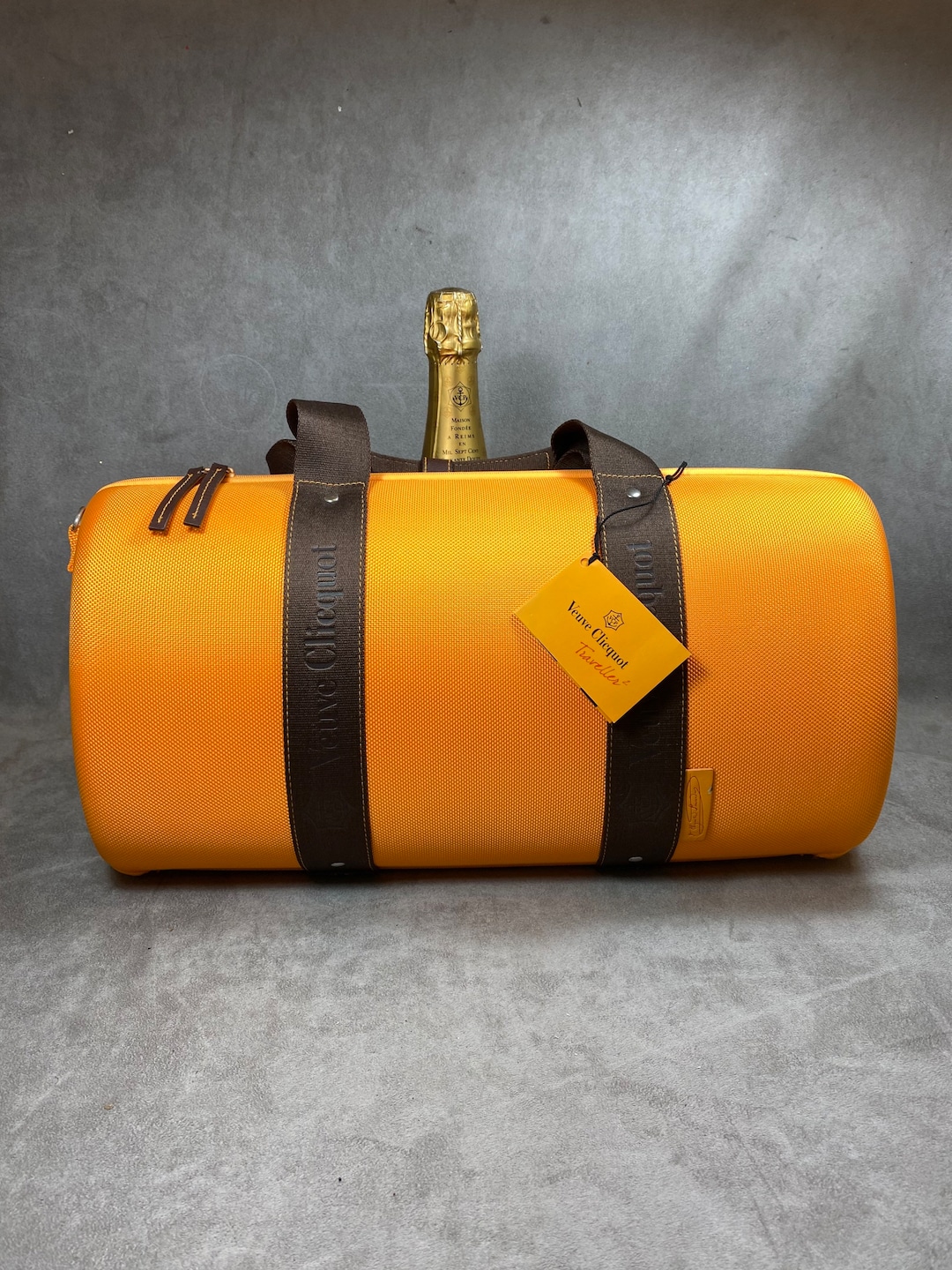 Veuve Clicquot Handbag Bottle Case Convertible Champagne Veuve Clicquot