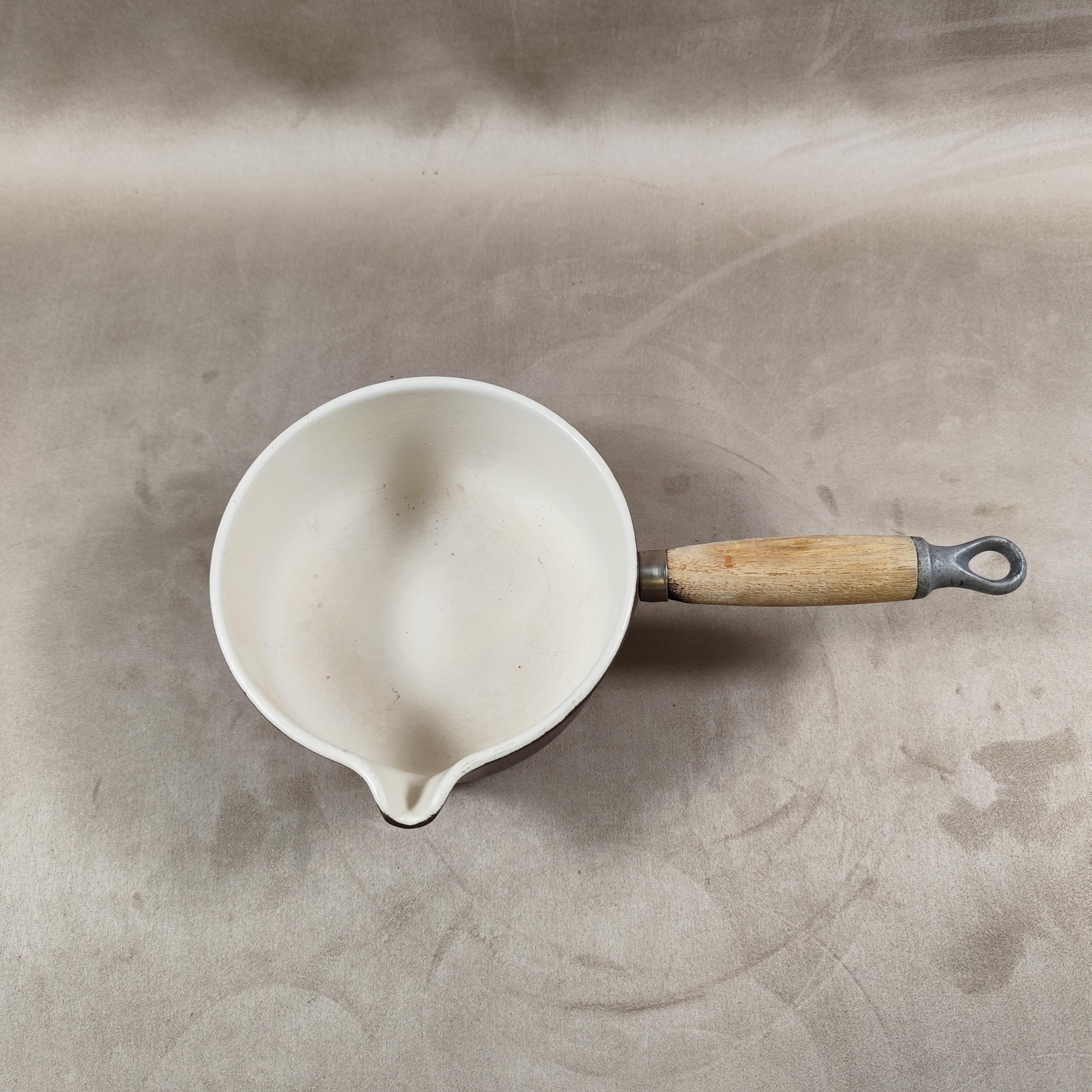 Casserole Vintage Le Creuset En Fonte émaillée Marron, Avec Bec Verseur