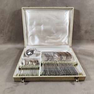 Silver-Plated Flatware Set Frionnet François with Hallmark 37 Pieces for 12 People Made in France Vintage 1900
