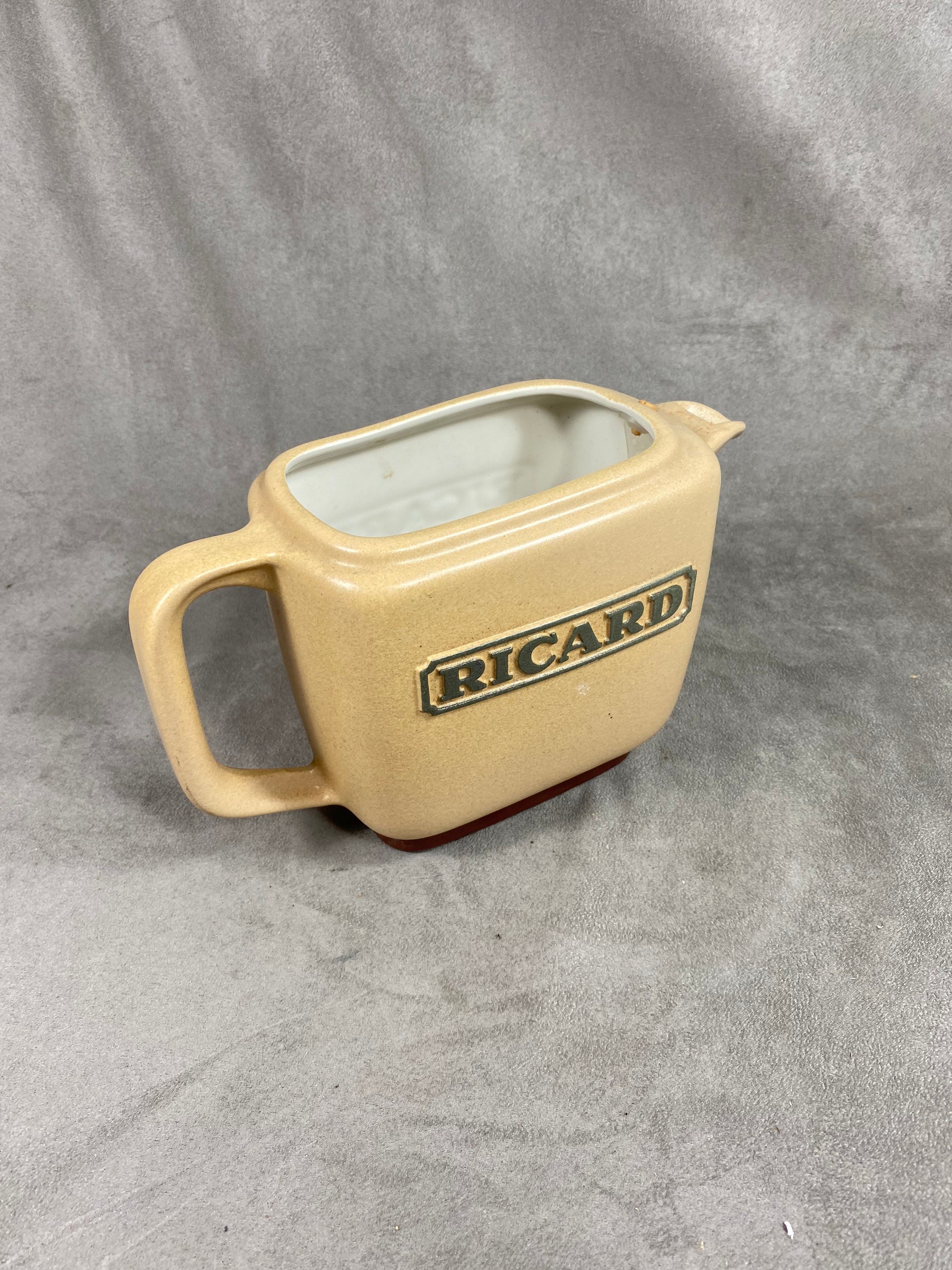 Pichet Ricard en Céramique Marron Made in France Années 1970