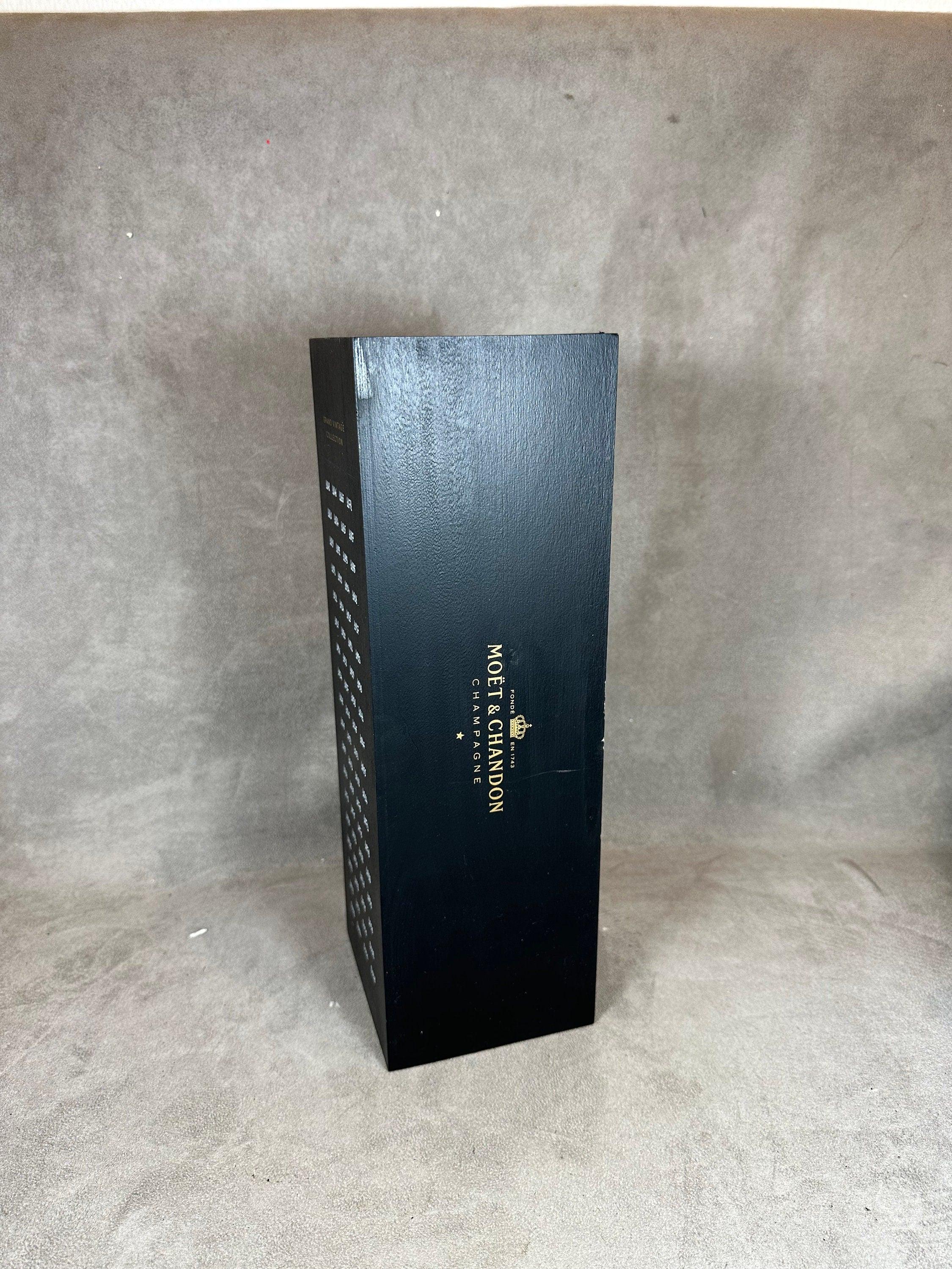 Caisse En Bois Pour 3 Bouteilles De Champagne Moet&Chandon Made In France Annees 1981