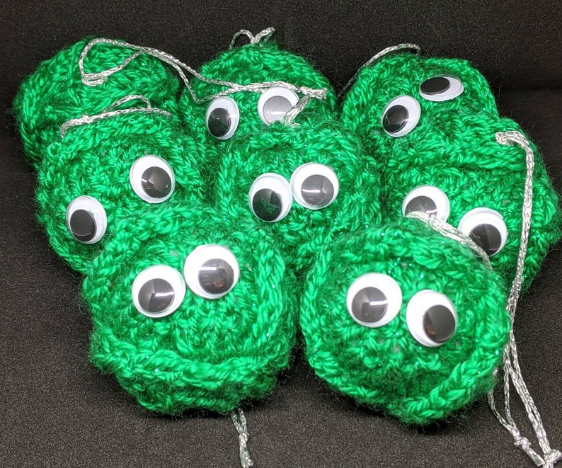 Brussel sprout tree decoration