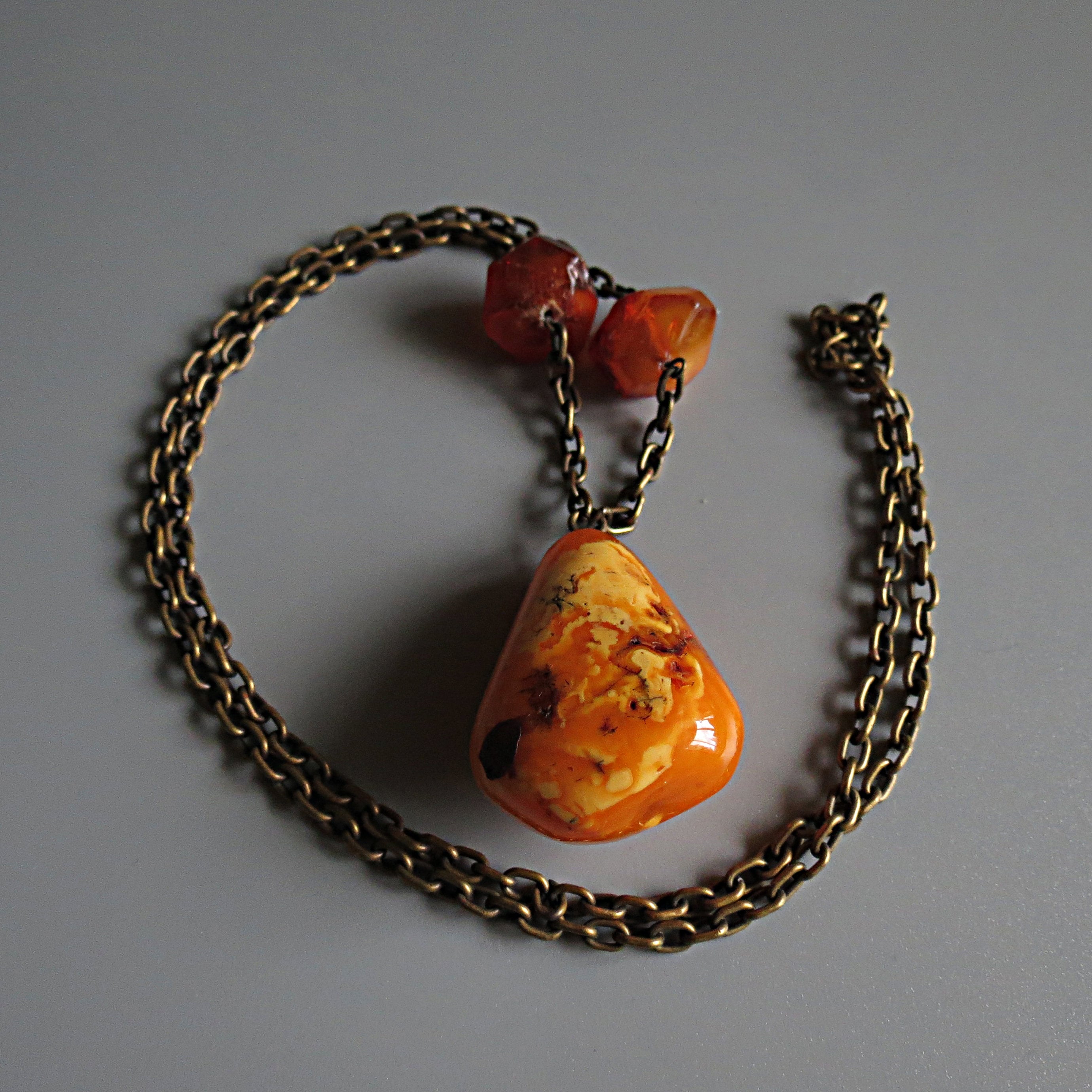 Large and Extremely Rare Vintage Amber Necklace For Sale at 1stDibs | vintage  amber jewelry, most valuable rare vintage jewelry, amber jewelry for sale