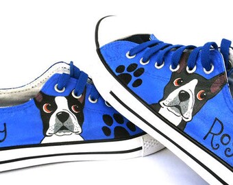 Boston Terrier Painted Sneakers, personalisierte Hundesegeltuchschuhe, Boston Terrier, benutzerdefinierte Kontrast, Hundeschuhe, Low Top Turnschuhe, Haustierporträt