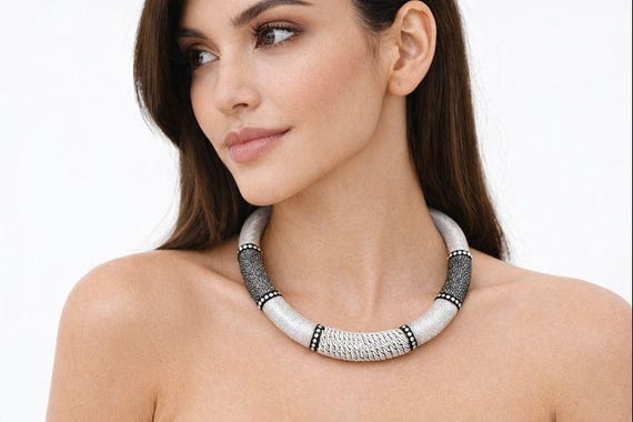 SIRIUS Silver Silk Choker Necklace: Handmade Bib Neckring