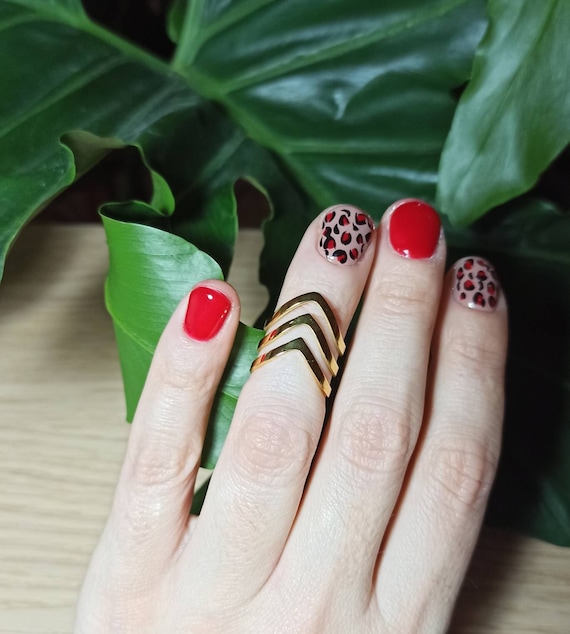 Arrows ring, Stainless steel gold plated, elegant adjustable ring