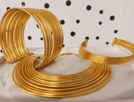 LaouLaou African Queen Full Neck Tribal Collars Set Choker Coil Wedding Collar Traditional Nedbele Warrior Cuff Necklace Set Bold Metallic