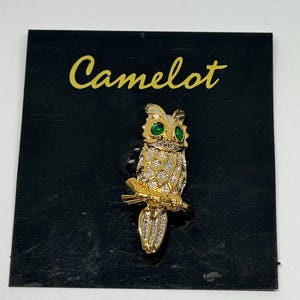 Vintage Owl Brooch in gilt and diamante rhinestone  with Green Eyes 1990&#39;s