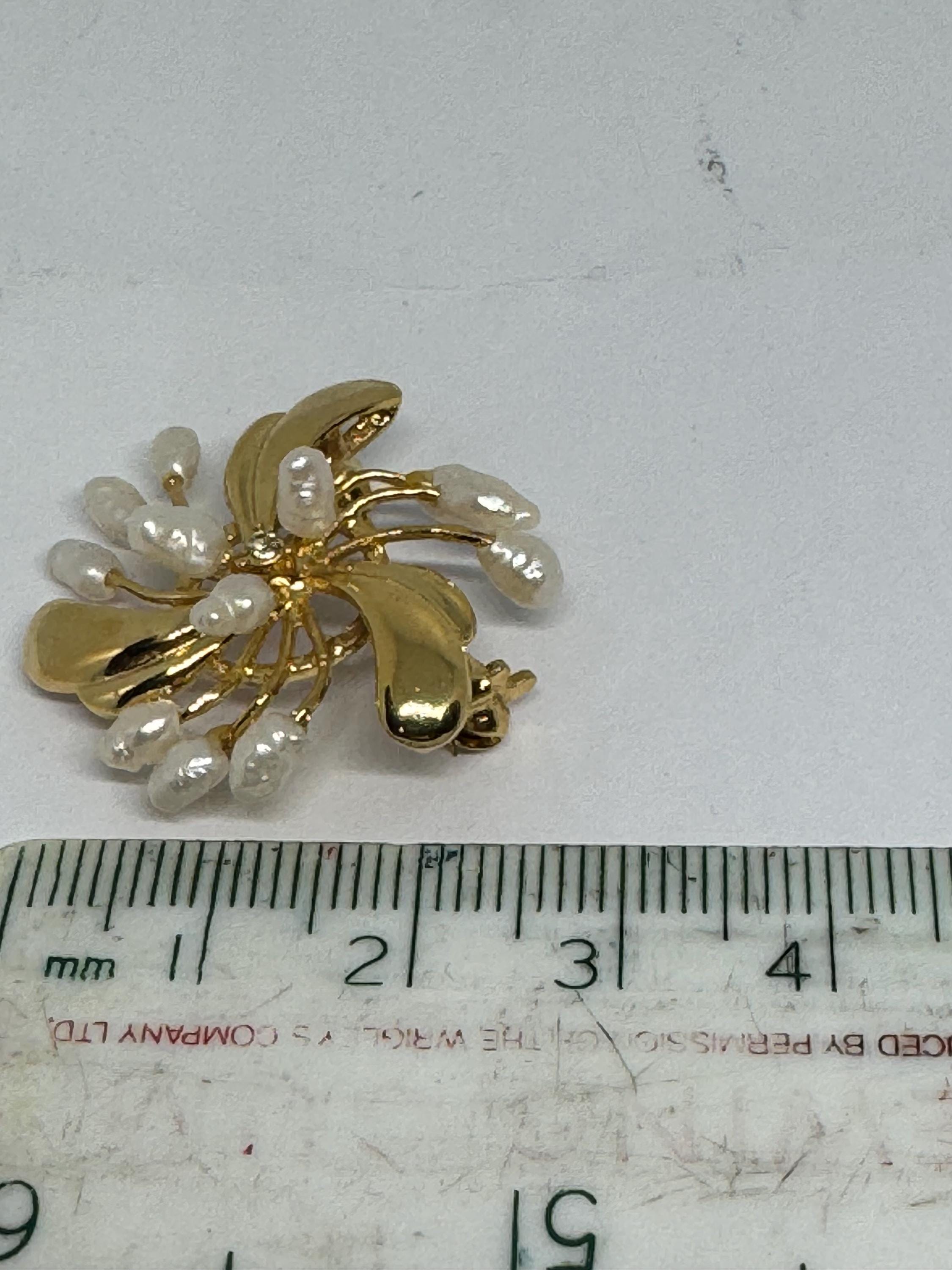 1980's Vintage Gilt and Faux Seed Pearl Flower Brooch - Etsy