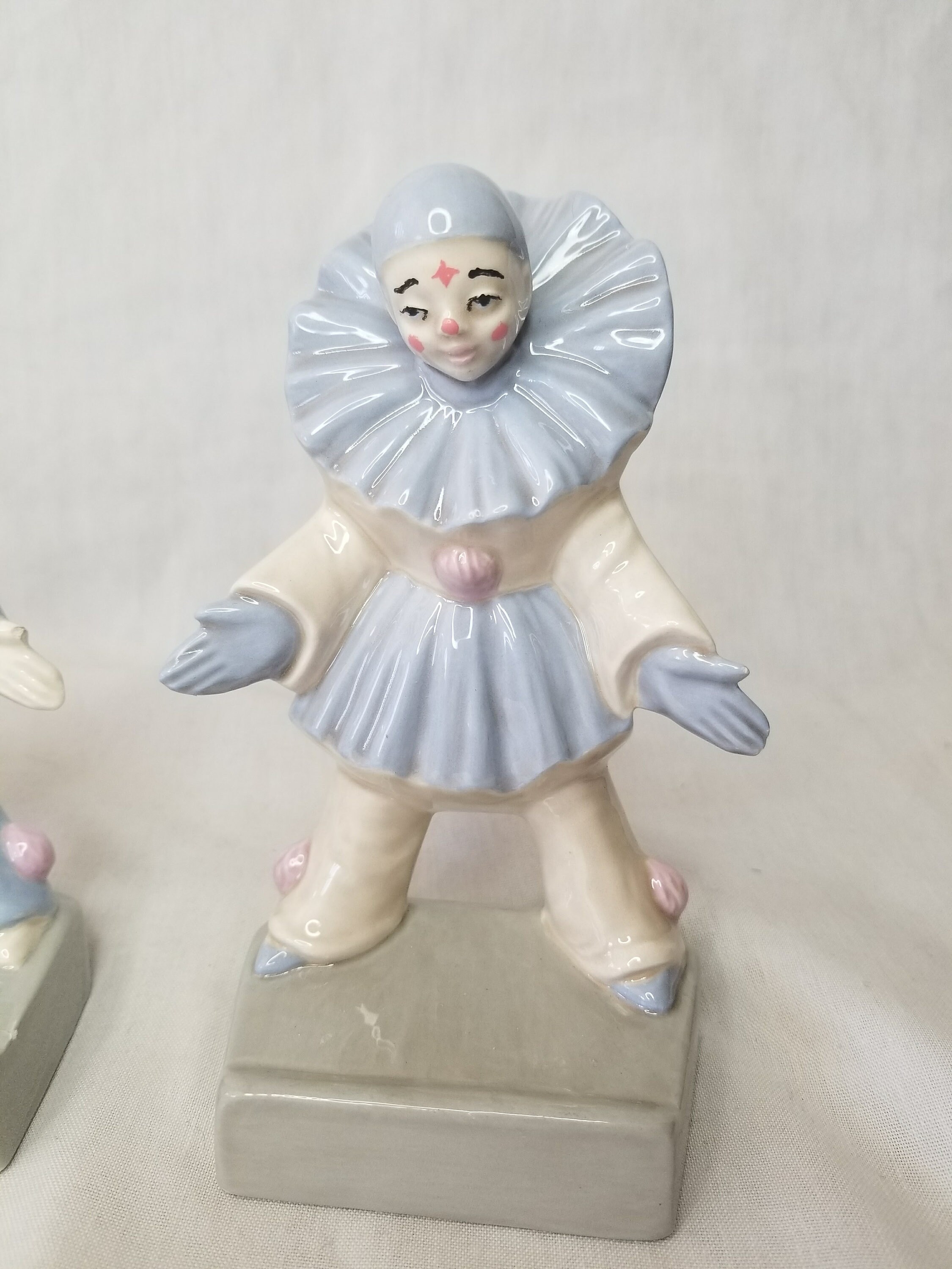 Set of 2 Vintage Ceramic Clowns Art Deco Pierrot French Mime
