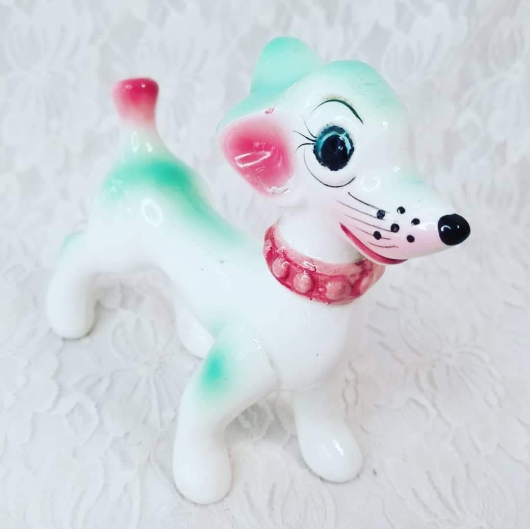 Vintage 1950s Kitsch Japan Dog Figurine Consco? Napco? Lefton