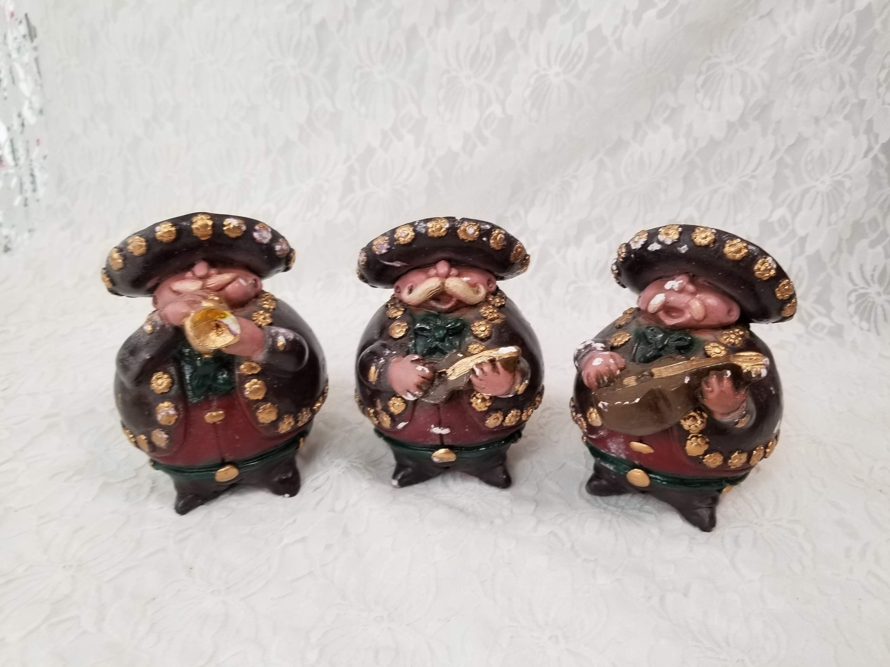 Mexican Mariachi Band Figurines Musicians Chalkware Made in