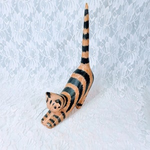 OOAK Hand Painted Wooden Folk Art Cat ~ Laying Down Kitty Kat Statue with Long Tail ~ Ringholder? Sold As-Is