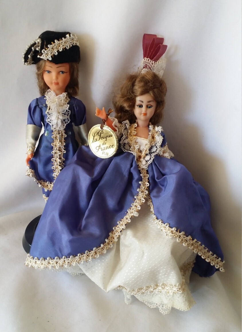 Rare FRANCE 7 Inch Dolls Set of 2 French Souvenir Dolls Plastic 7