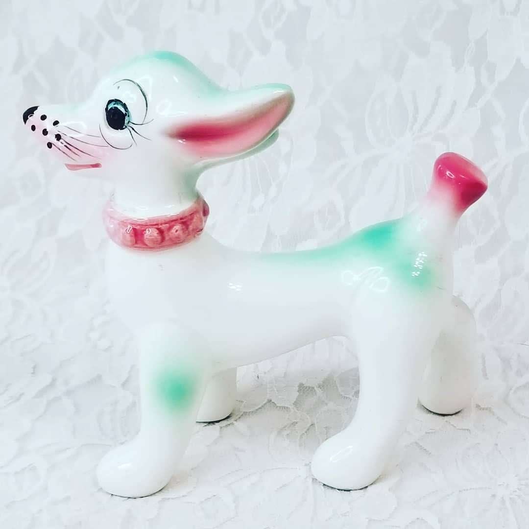 Vintage 1950s Kitsch Japan Dog Figurine Consco? Napco? Lefton