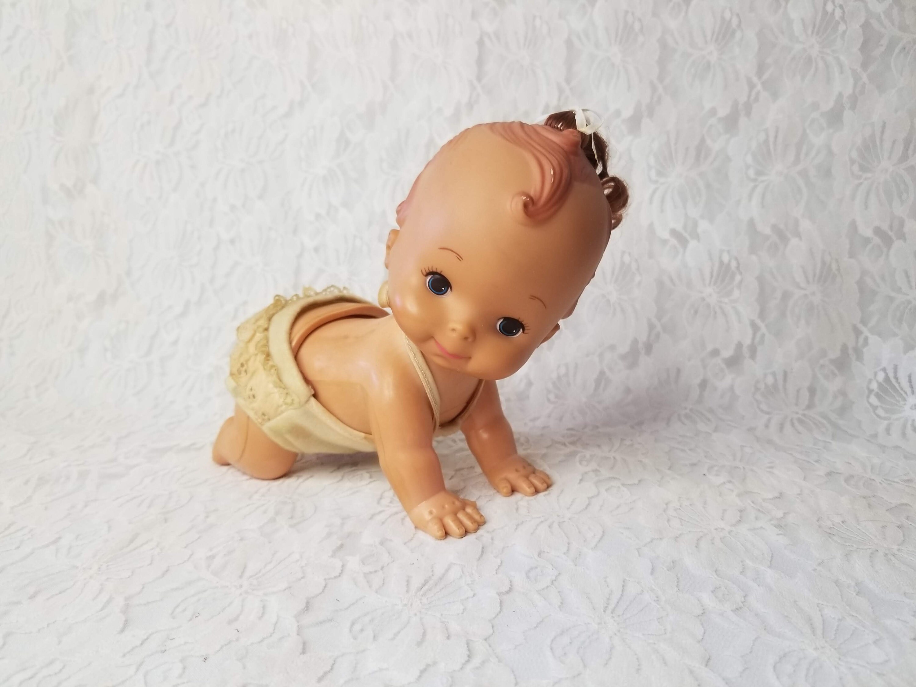 baby crawl away doll