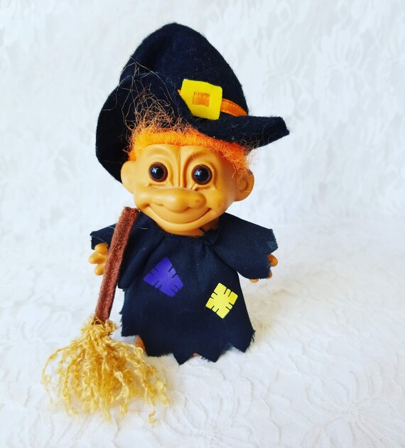 collectible halloween witch dolls
