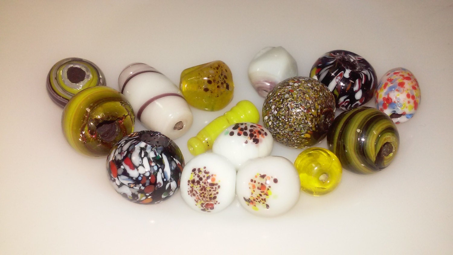 15pcs Vintage Handmade Venetian BeadsDotted Lampwork Beads Polka Dot Glass Beads Raised Dots Beads SUPPLY C4-90#00696{}
