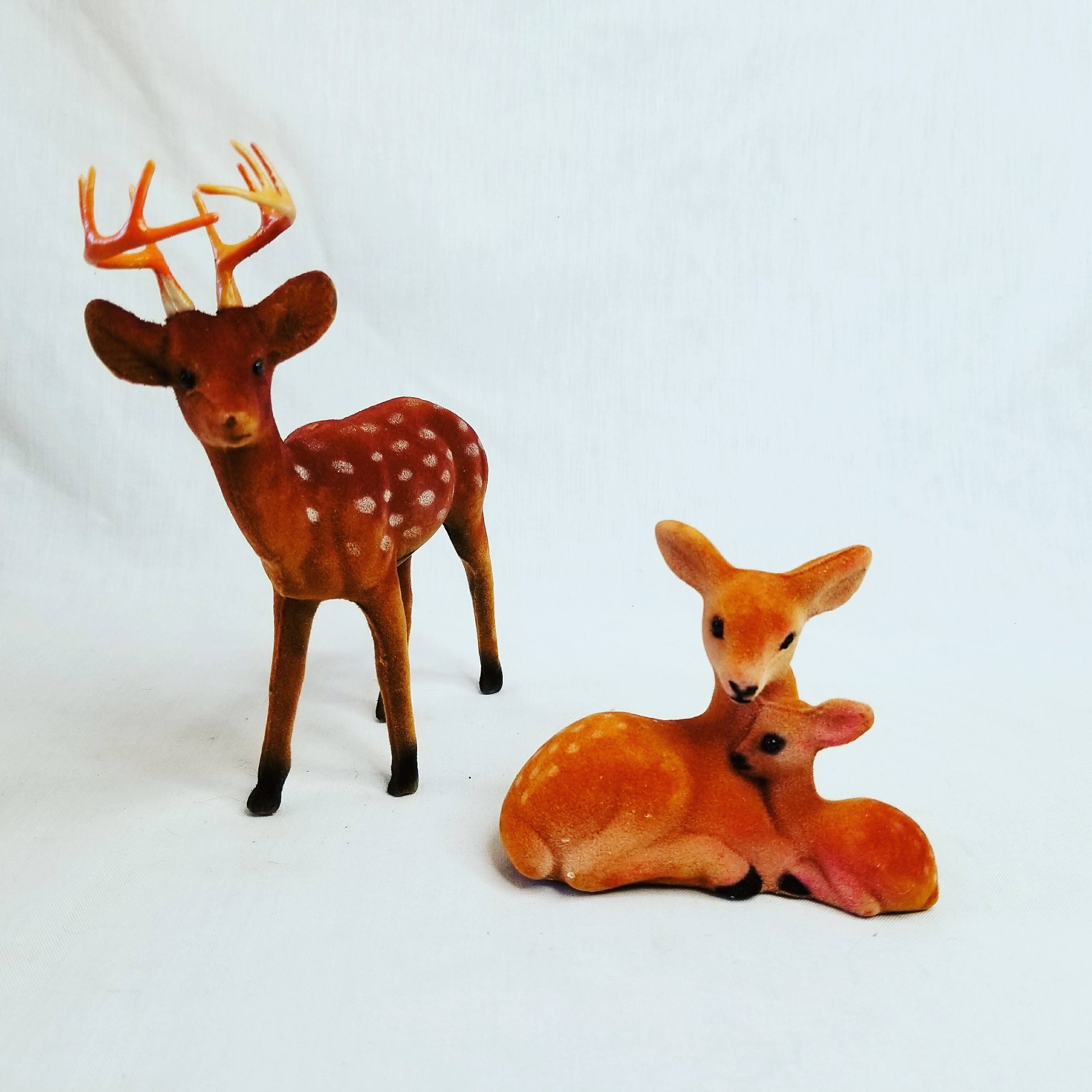 Flocked Decorative Deer and Doe with Baby Flocked Animal Toys from