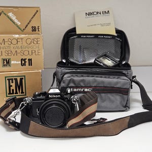 Nikon EM レザーケース付き Nikon Em Case - Etsy