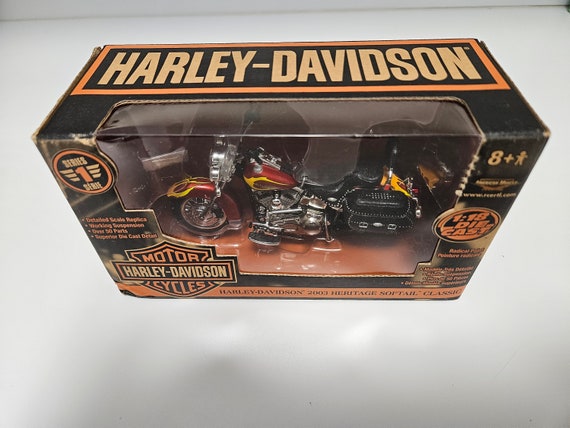 HARLY-DAVIDSON 1/18 ダイキャスト 4台セット American Muscle Heritage Softail Classic 2003 Harley Davidson