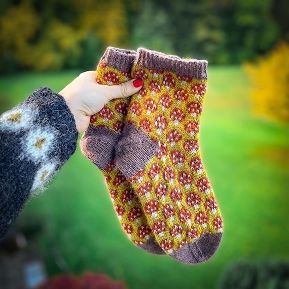 DIGITAL ITEM - Magical Mycelium Socks Knitting Pattern - Etsy