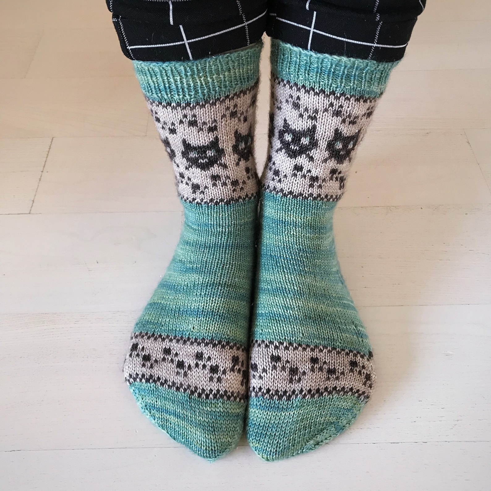 Sassy Cat Socks Knitting Pattern Etsy