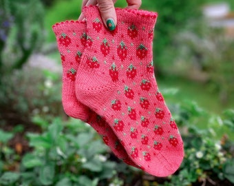 DIGITAL ITEM - Itty Bitty Berry socks PDF knitting pattern